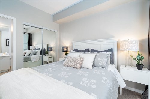 Foto 8 - QuickStay - Luxurious 2-Bedroom Condo, Downtown Core