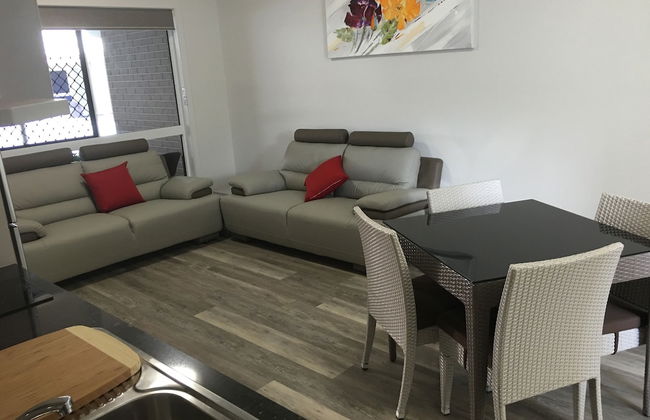 Athena Motel Apartments - Photo 15