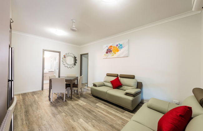 Athena Motel Apartments - Photo 20