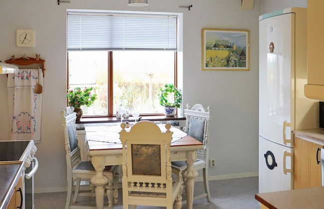 6 Person Holiday Home in Simrishamn - Foto 18