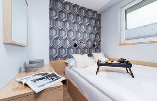 Photo 2 - Apartments Starowislna Cracow by Renters