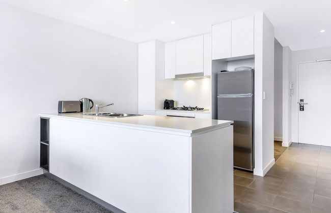 1 Bedroom Modern Apartment in Chatswood - Foto 6