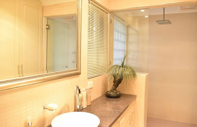 Professionally Cleaned 2bdr Villa, Great Location - Photo 13