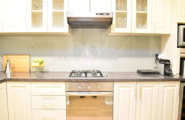 Professionally Cleaned 2bdr Villa, Great Location - Photo 4