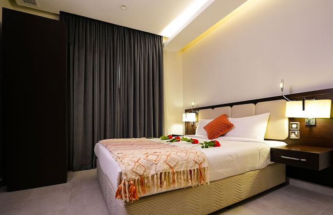 Saray Hotel Apartments - Photo 9