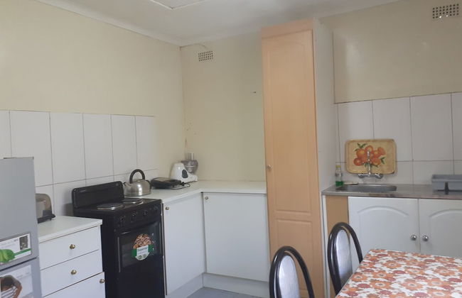 Cottage - Sleeps 4, Pool & Private Parking - Foto 4