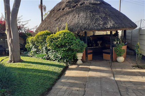 Foto 24 - Beautiful 2-bedroomed Guest Cottage in Harare