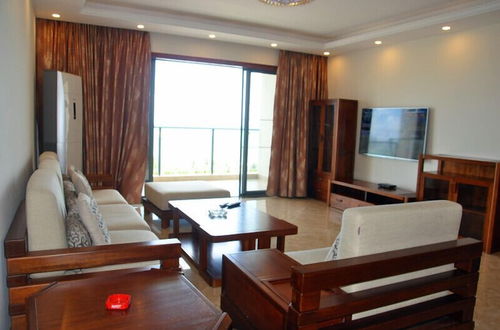 Photo 31 - Sanya Chunting Holiday Apartment