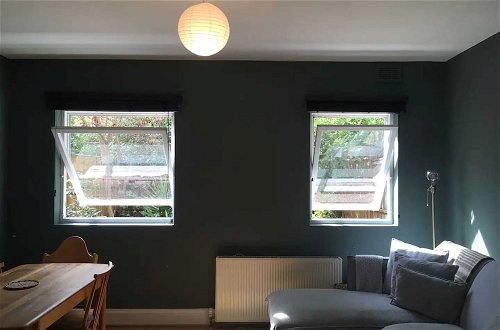 Foto 15 - Stylish 1 Bedroom Apartment in Vibrant London Fields