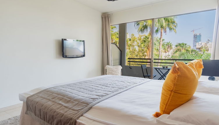 Photo 1 - Studio With Balcony and Garden View