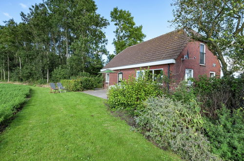 Photo 21 - Peaceful Vacation Home in Finsterwolde With Wide Views