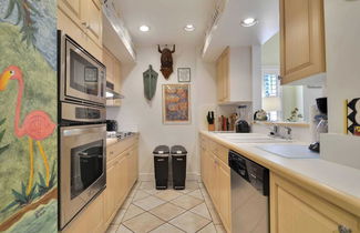 Foto 3 - Truman's Hideaway by Avantstay Great Location w/ Patio, Outdoor Dining, BBQ & Shared Pool! Week Long Stays