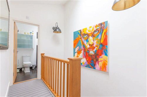 Foto 1 - Spacious 2 Bedroom Apartment in Converted Warehouse in Brixton
