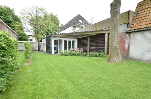 Photo 12 - Modern Holiday Home With Garden