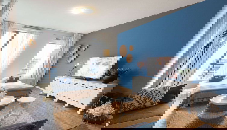Foto 1 - Luxury Apartment With Marina View