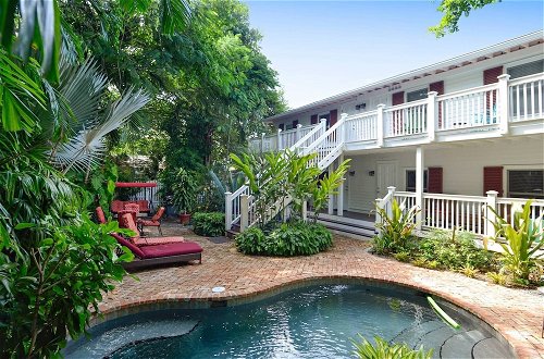 Photo 1 - Emma's Escape by Avantstay Key West Central w/ Shared Pool & Hot Tub Month Long Stays Only