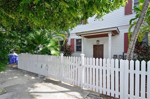 Foto 21 - Emma's Escape by Avantstay Key West Central w/ Shared Pool & Hot Tub Month Long Stays Only