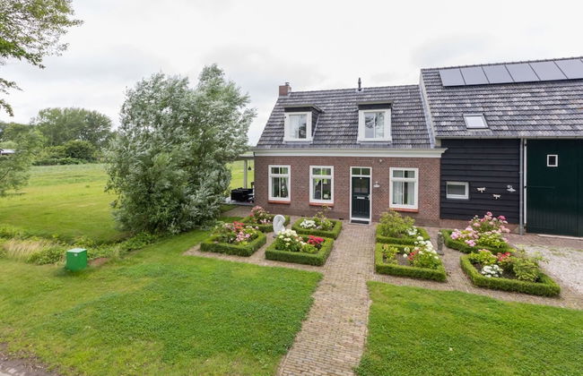 Family House in Vrouwenpolder Near Beach - Photo 3
