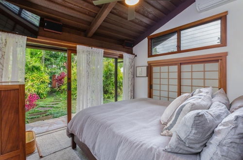 Photo 2 - Hale Maluhia Hanalei 1 Bedroom Home by Redawning