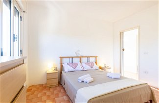 Foto 2 - Porto Cesareo Air-conditioned Villa Sleeps 12 Torre Lapillo