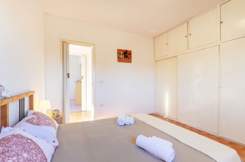 Photo 6 - Porto Cesareo Air-conditioned Villa Sleeps 12 Torre Lapillo