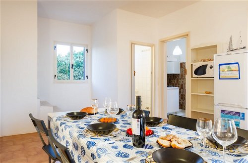 Photo 23 - Porto Cesareo Air-conditioned Villa Sleeps 12 Torre Lapillo