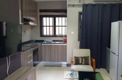 Photo 5 - Bedroomed Fully Furnished Apartment Near East Park Mall