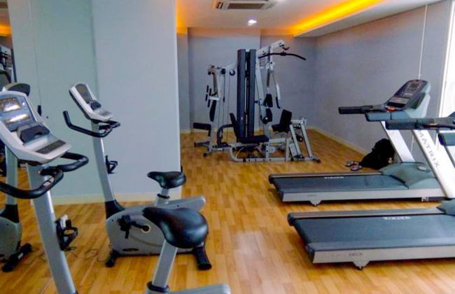Simply 2BR with Pool View Bassura City Apartment - Foto 13