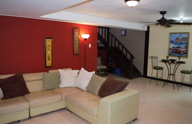 New Kingston Guest Apt at Evans - Foto 5