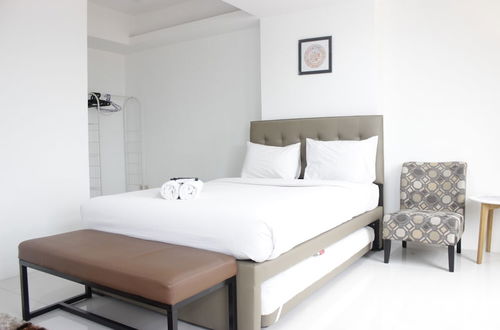 Photo 2 - Spacious And Modern Studio Room Apartment At Grand Asia Afrika