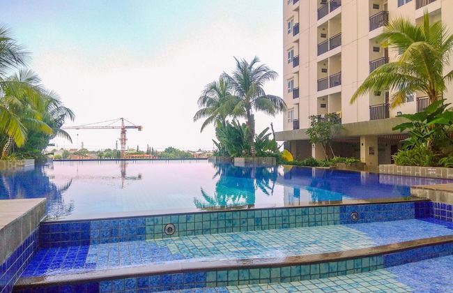 Cozy and Simple Living Studio Apartment at Cinere Resort - Foto 12