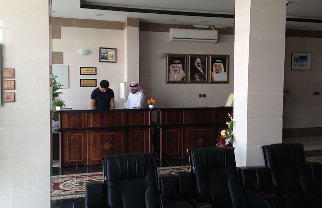 Al Eairy Furnished Apartments Tabuk 6 - Foto 5