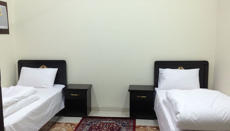 Foto 1 - Al Eairy Furnished Apartments Tabuk 6