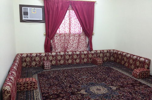 Foto 12 - Al Eairy Furnished Apartments Tabuk 5