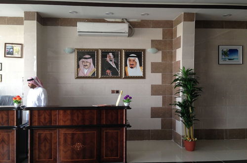 Foto 7 - Al Eairy Furnished Apartments Tabuk 6