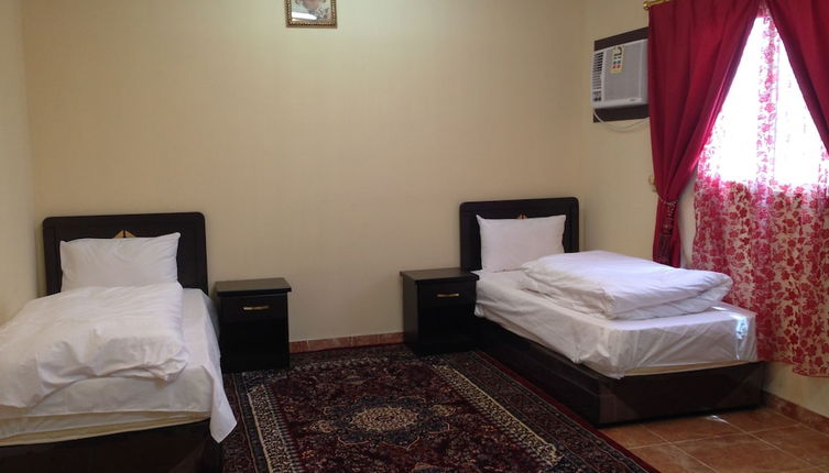 Foto 1 - Al Eairy Furnished Apartments Tabuk 3