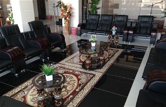 Foto 2 - Al Eairy Furnished Apartments Tabuk 6