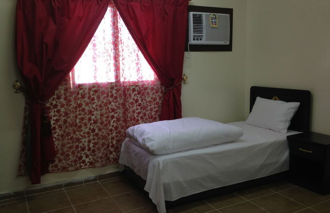 Al Eairy Furnished Apartments Tabuk 6 - Foto 10