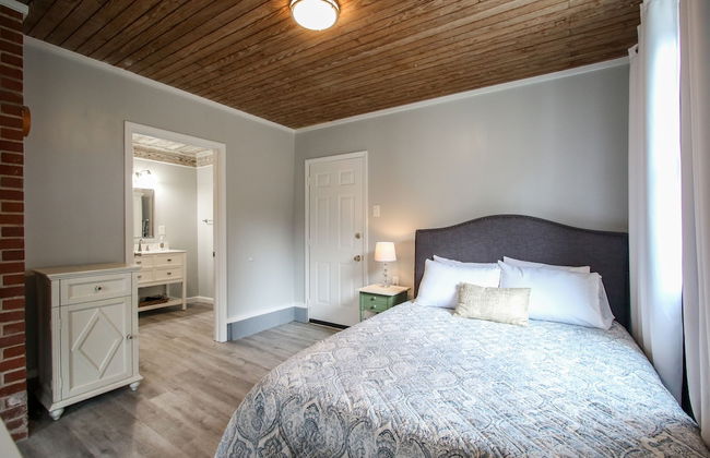 Historic Home for 7 with Apartment - Foto 6
