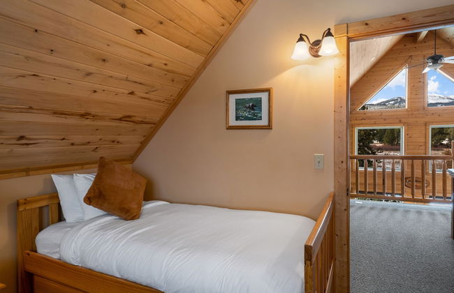 Mule Deer Cabin - Photo 11