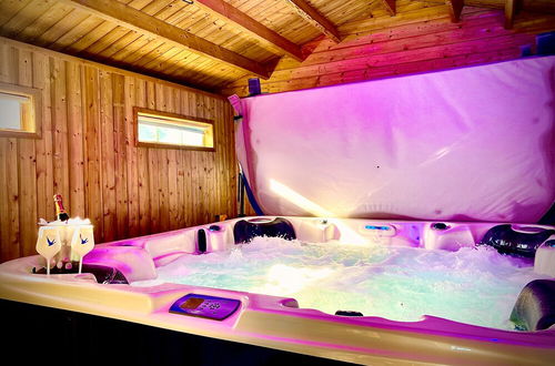 Foto 37 - Beautiful Hot Tub Suite in Lytham St Annes