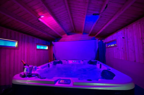 Foto 35 - Beautiful Hot Tub Suite in Lytham St Annes