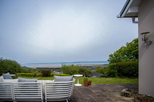 Photo 3 - Highfield - 3 Bedroom Holiday Home - Llanmadoc