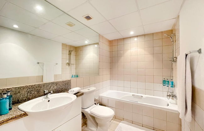 Spectacular 1BR Community View - Foto 12