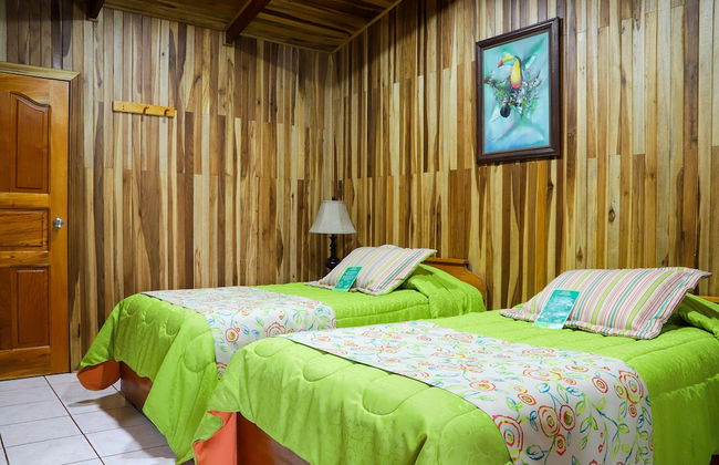 Los Pinos Cabanas y Jardines - Foto 9