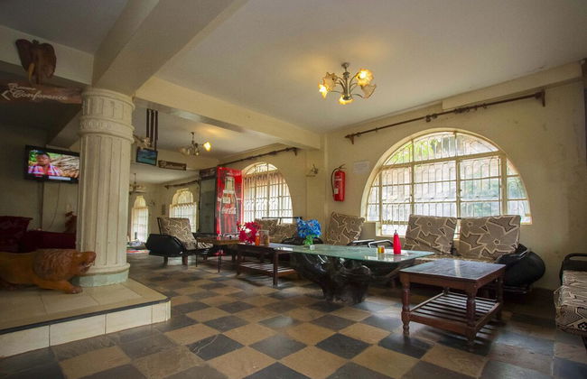 Heritage Bliss Hotel - Photo 2