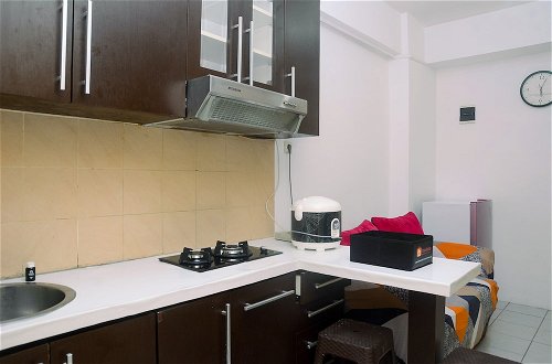 Photo 11 - Tidy 2BR with Modern Design Green Pramuka City Apartment