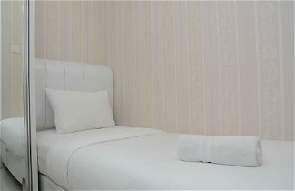 Photo 2 - Comfortable and Clean 2BR Green Pramuka Apartment