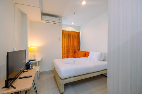 Photo 11 - Cozy High Floor Studio At Grand Kamala Lagoon Apartment