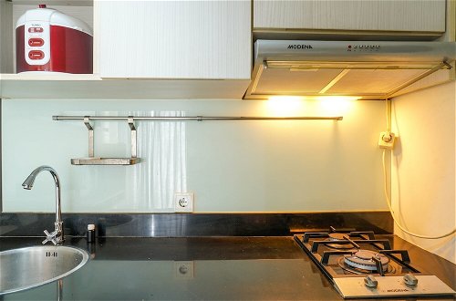 Photo 5 - Best Spacious Studio Belmont Residence Puri Apartment